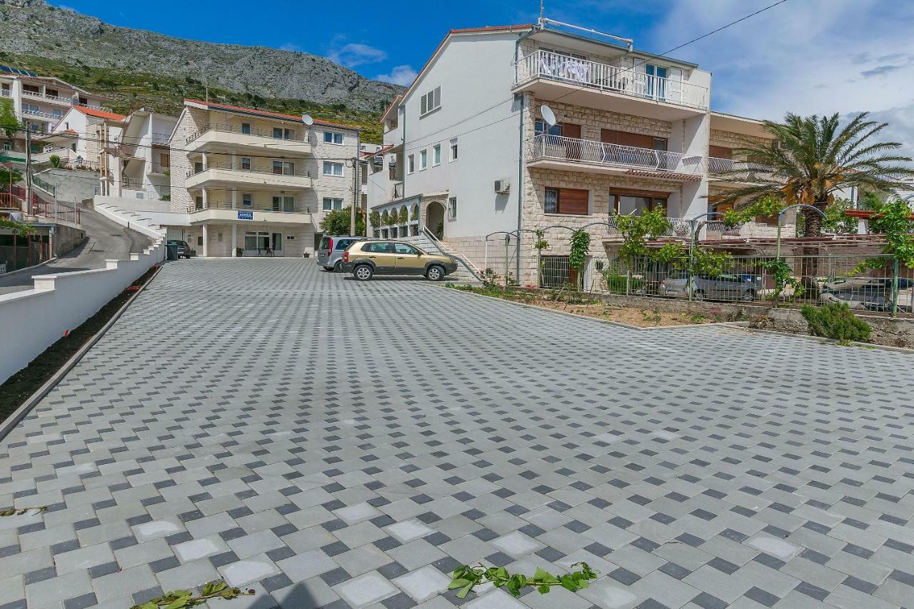 Apartman Aquamarine *