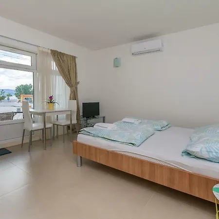 Apartments Villa Aquamarine Duće Kültér fotó