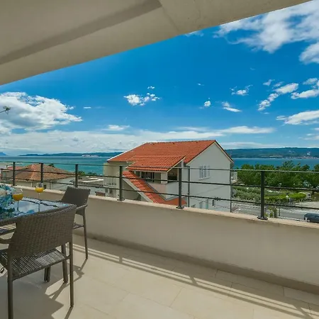Apartments Villa Aquamarine Duće Kültér fotó