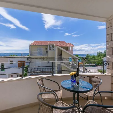 Apartments Villa Aquamarine Duće Kültér fotó