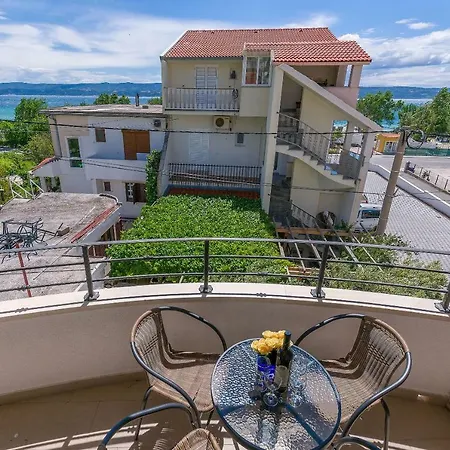 Apartments Villa Aquamarine Duće Kültér fotó