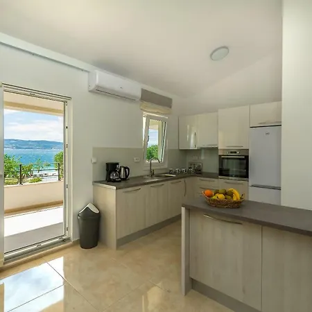 Apartments Villa Aquamarine Duće Kültér fotó