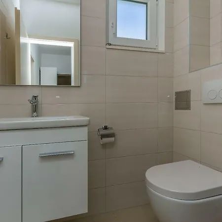 Apartments Villa Aquamarine Duće Kültér fotó