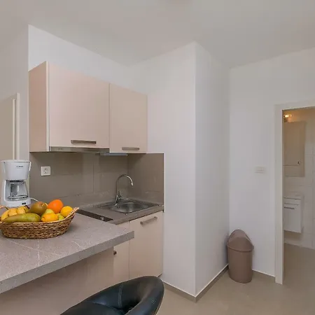 Apartments Villa Aquamarine Duće Kültér fotó