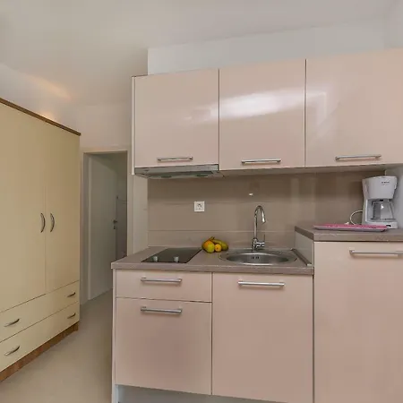 Apartments Villa Aquamarine Duće Kültér fotó