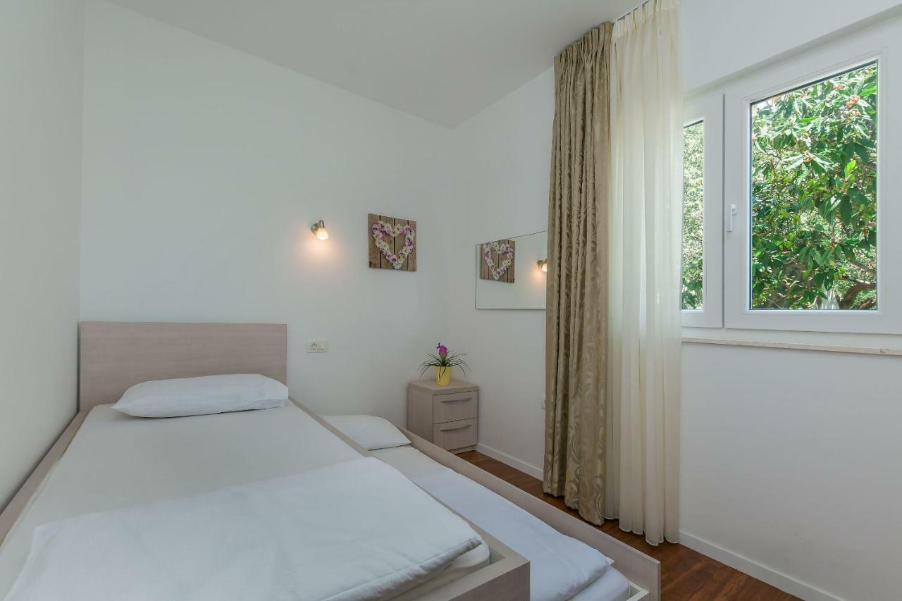 Aquamarine Apartment *