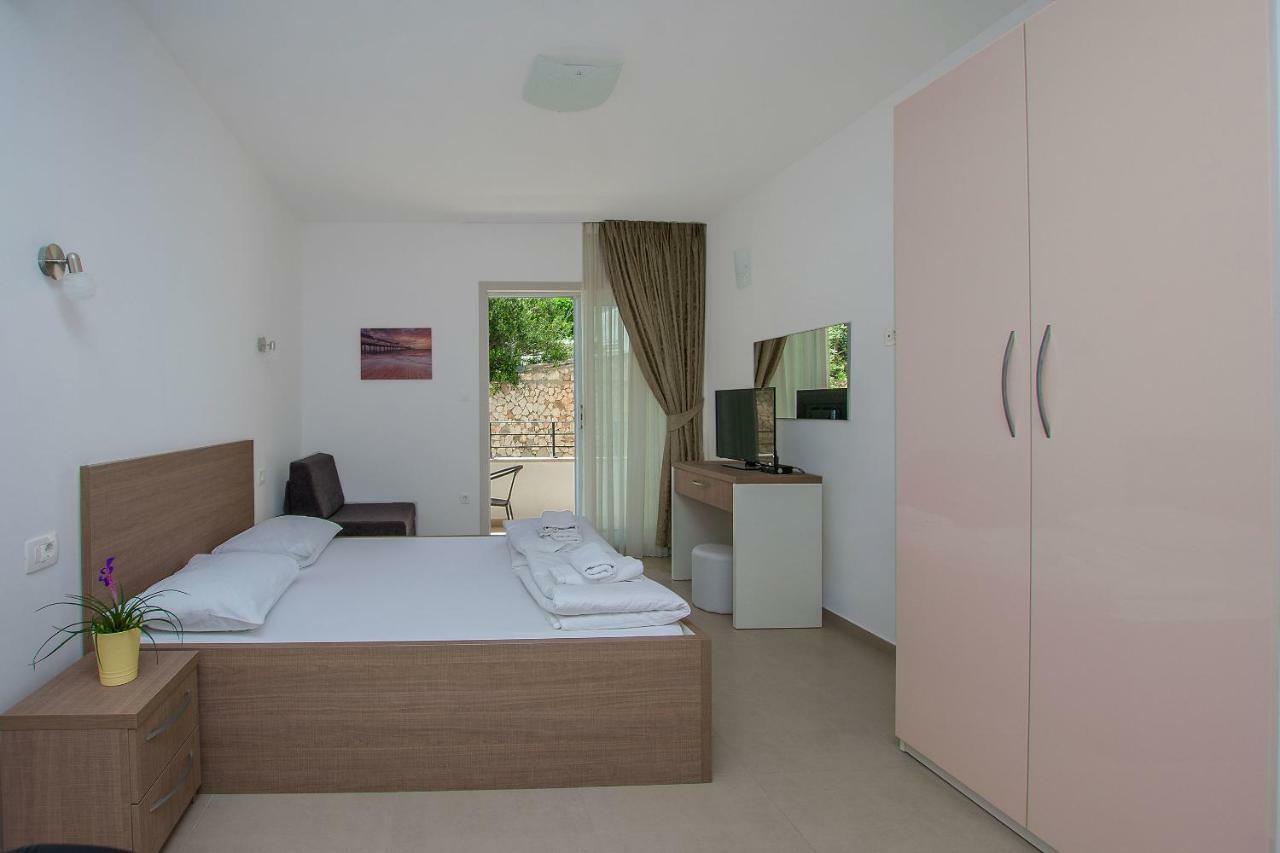 Aquamarine Apartment *